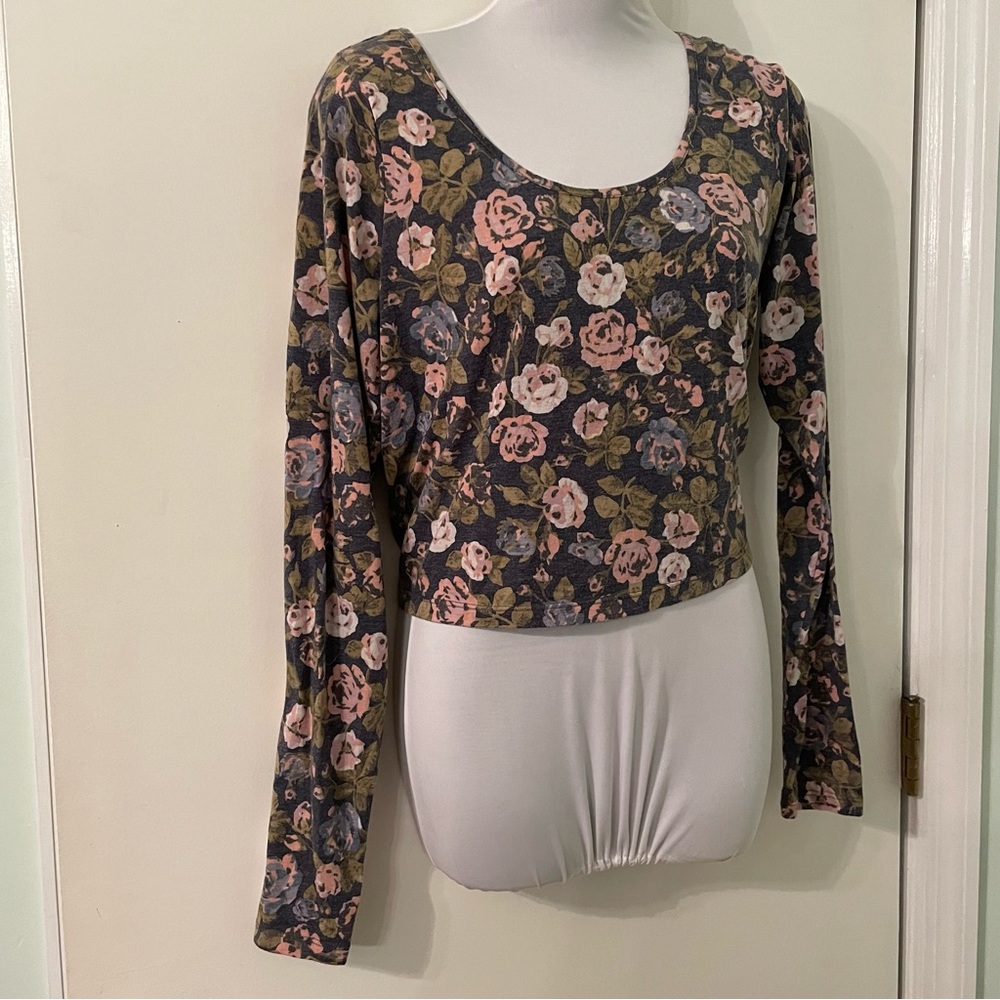 Floral long sleeve Top